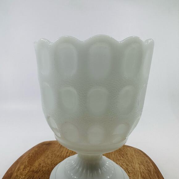 Vintage E.O. Brody Milk Glass Footed Pedestal 6" Scalloped Bowl Vase Compote US - Picture 8 of 9